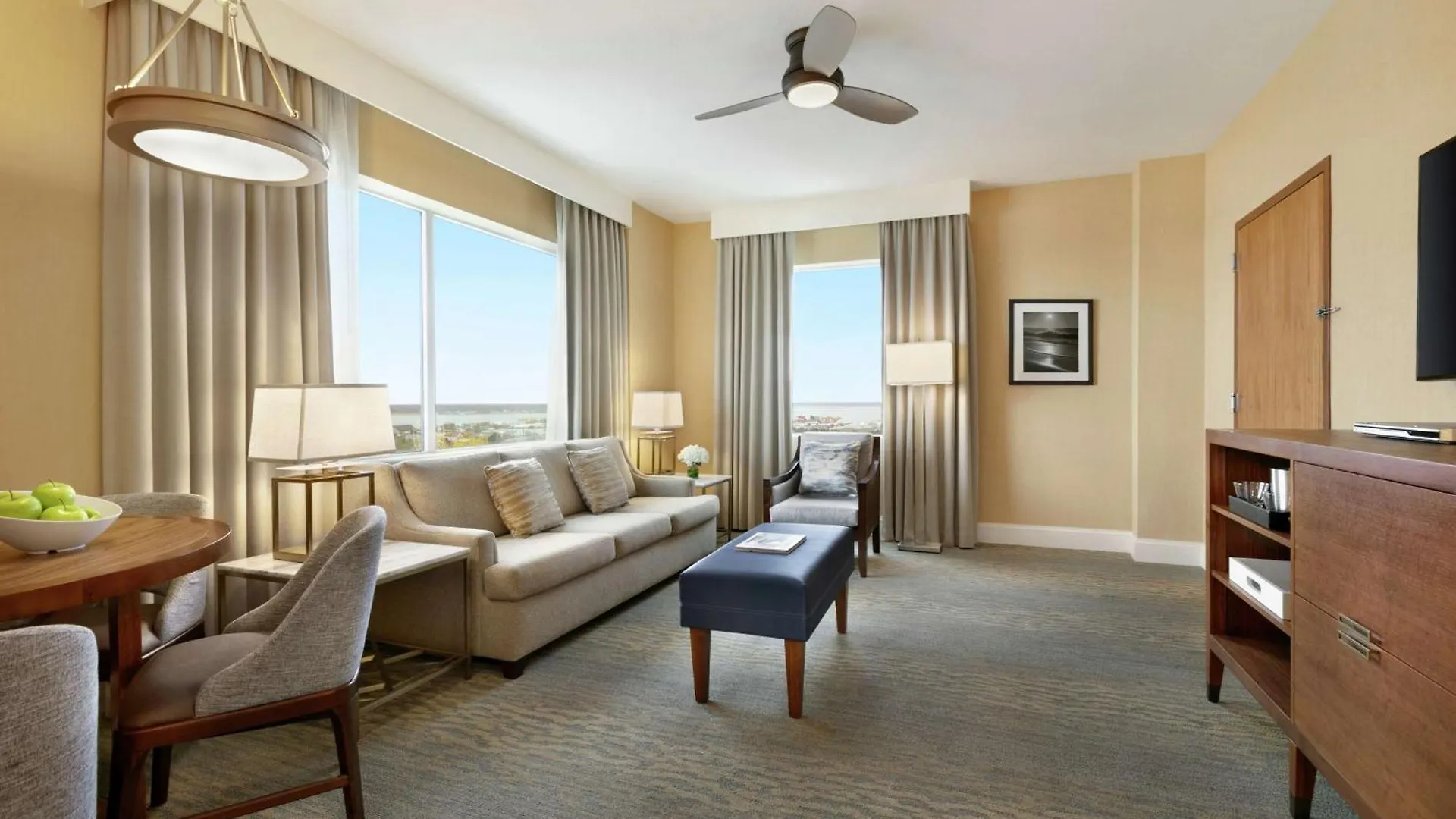 Hilton Suites Ocean City Oceanfront Resort